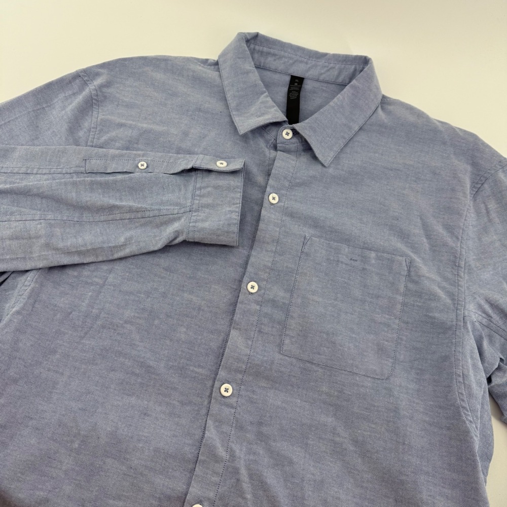 Lululemon Mens XL Blue Long Sleeve Button Down Oxford Shirt Cotton Blend Stretch